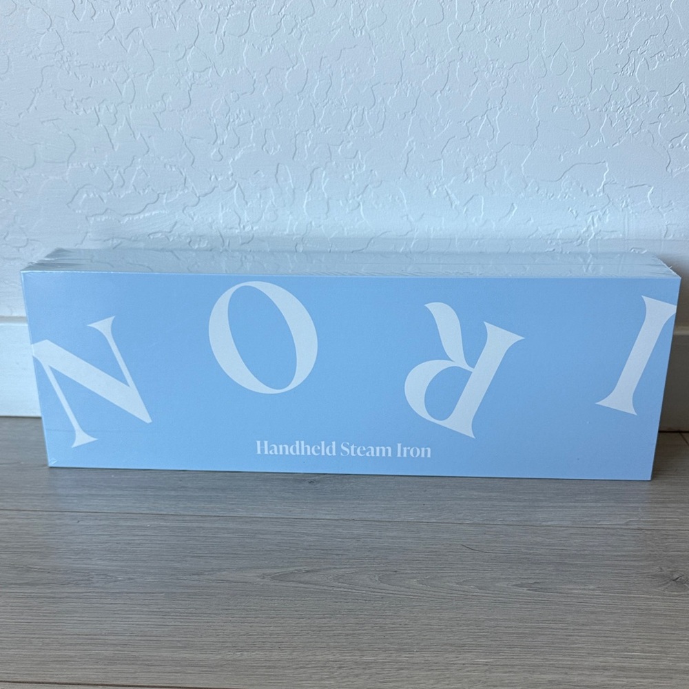 NORI press handheld steam iron